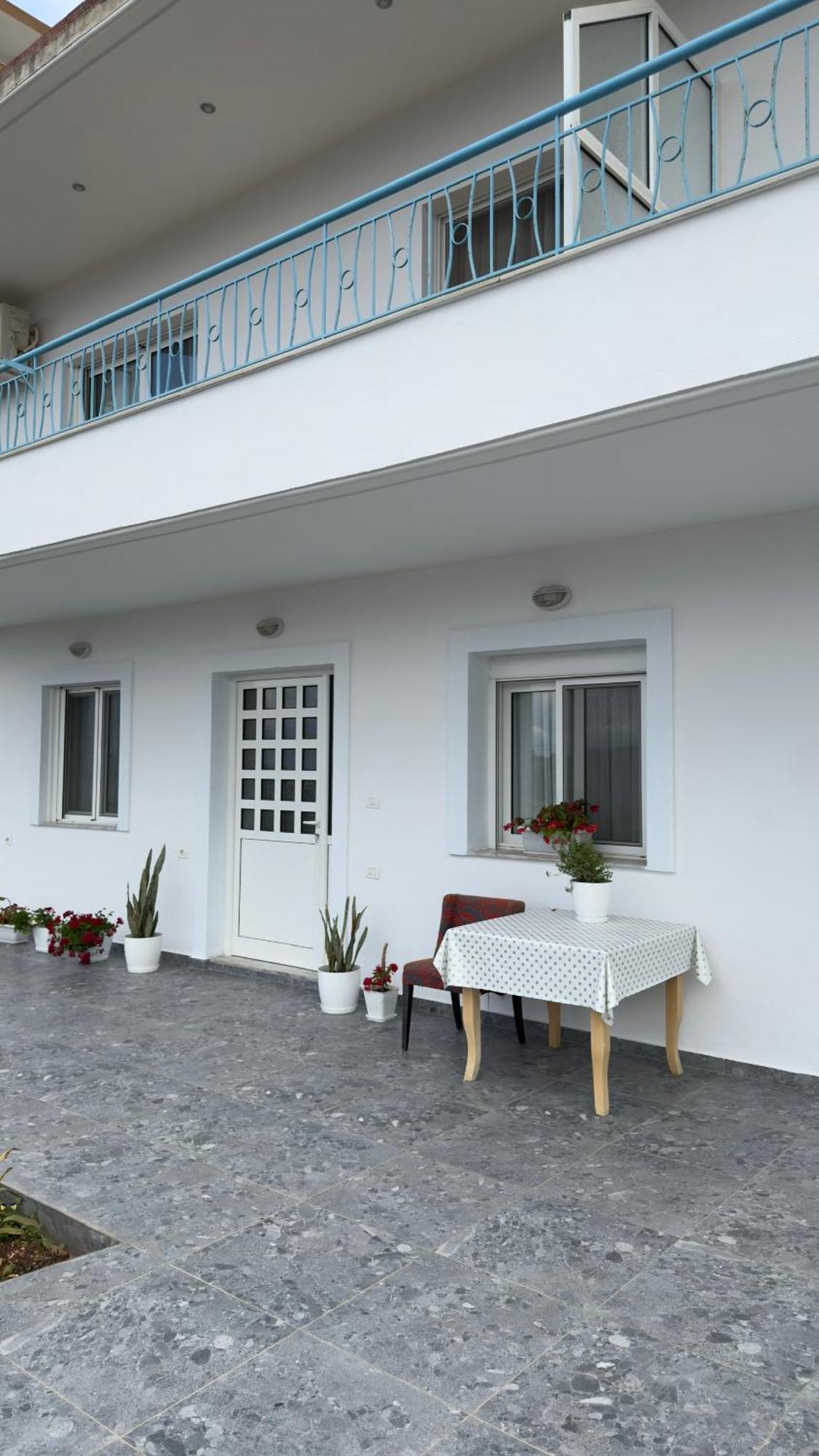 Apartaments Rraku Sarandë Exterior foto